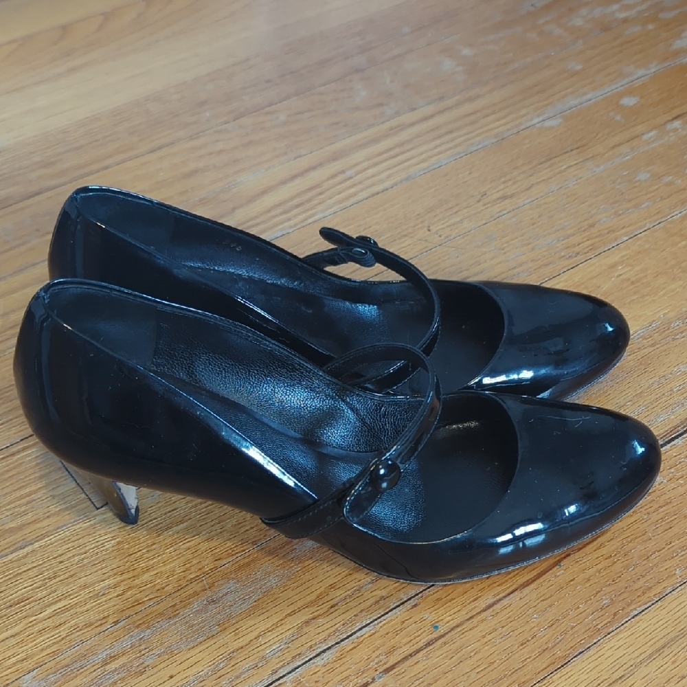 Delman Black Patent Leather Mary Jane Heels Size 7